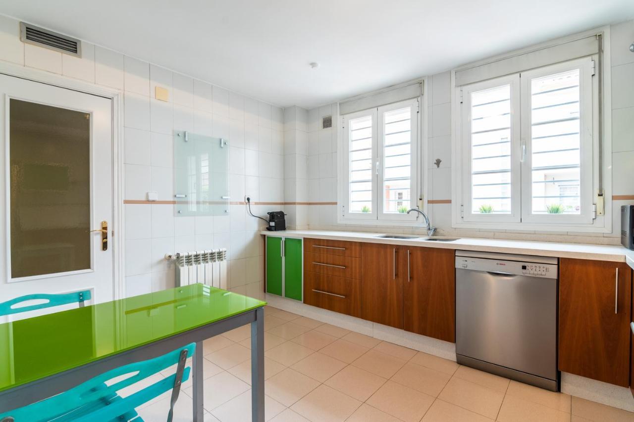 Tuguest Grisolia House - Free Parking Armilla Exterior foto